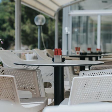 Hotel Tolero Ploce  Exteriér fotografie